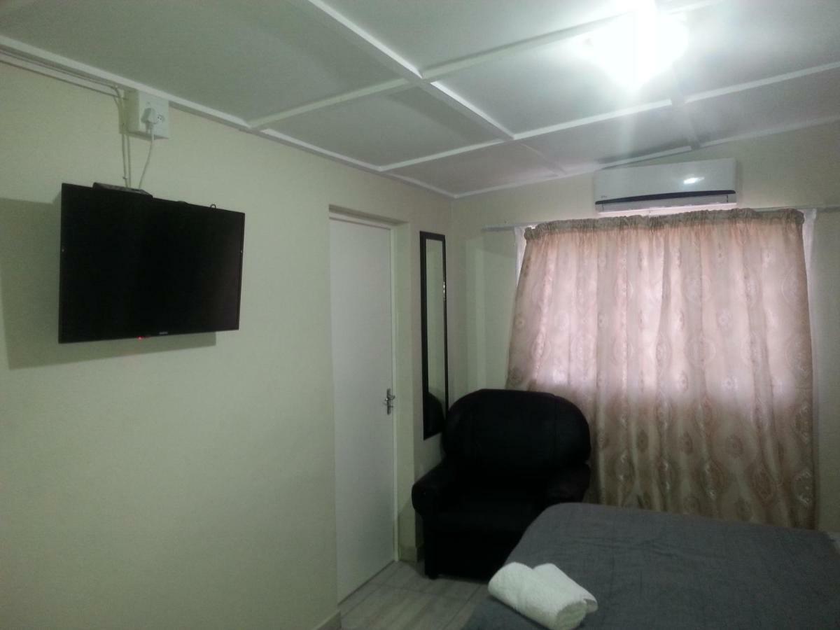 Zanevovo Hotel Scottburgh Kültér fotó