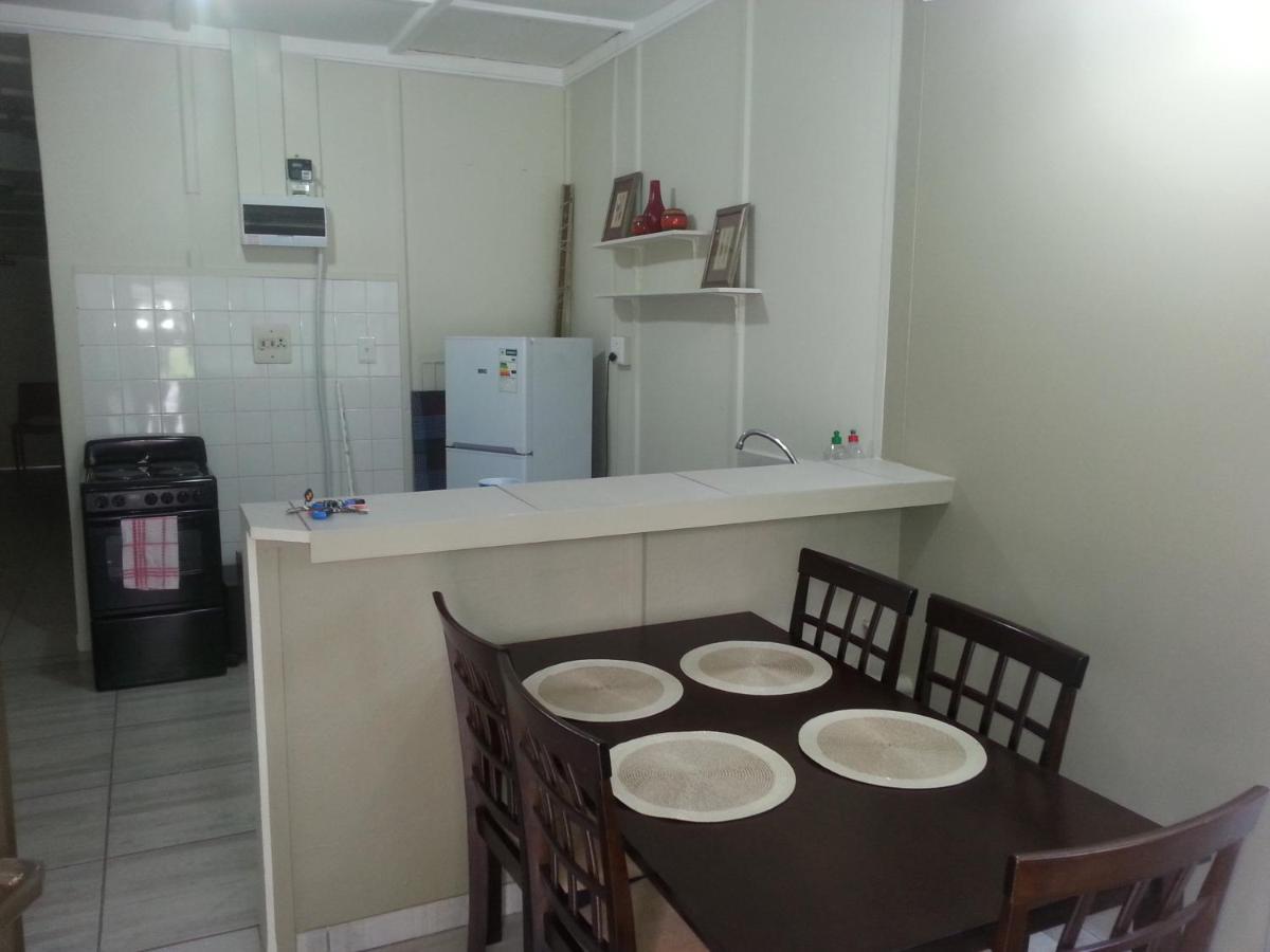 Zanevovo Hotel Scottburgh Kültér fotó